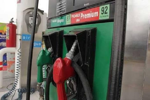 Baja un centavo el costo de la gasolina: CRE
