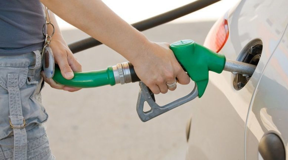 Gasolina a la alza: Profeco