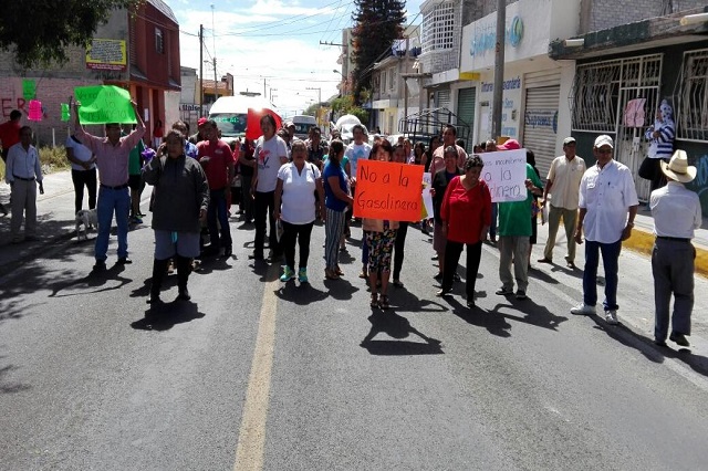 Protestan por construcción de gasolinería en Tehuacán