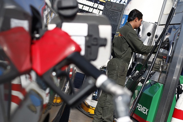 Alerta Profeco por nuevo dispositivo que roba gasolina