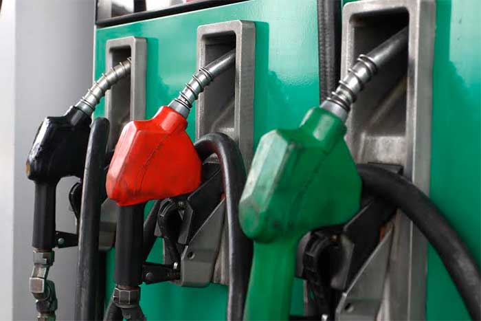 Inmovilizan 8 despachadoras de gasolina en Chilac