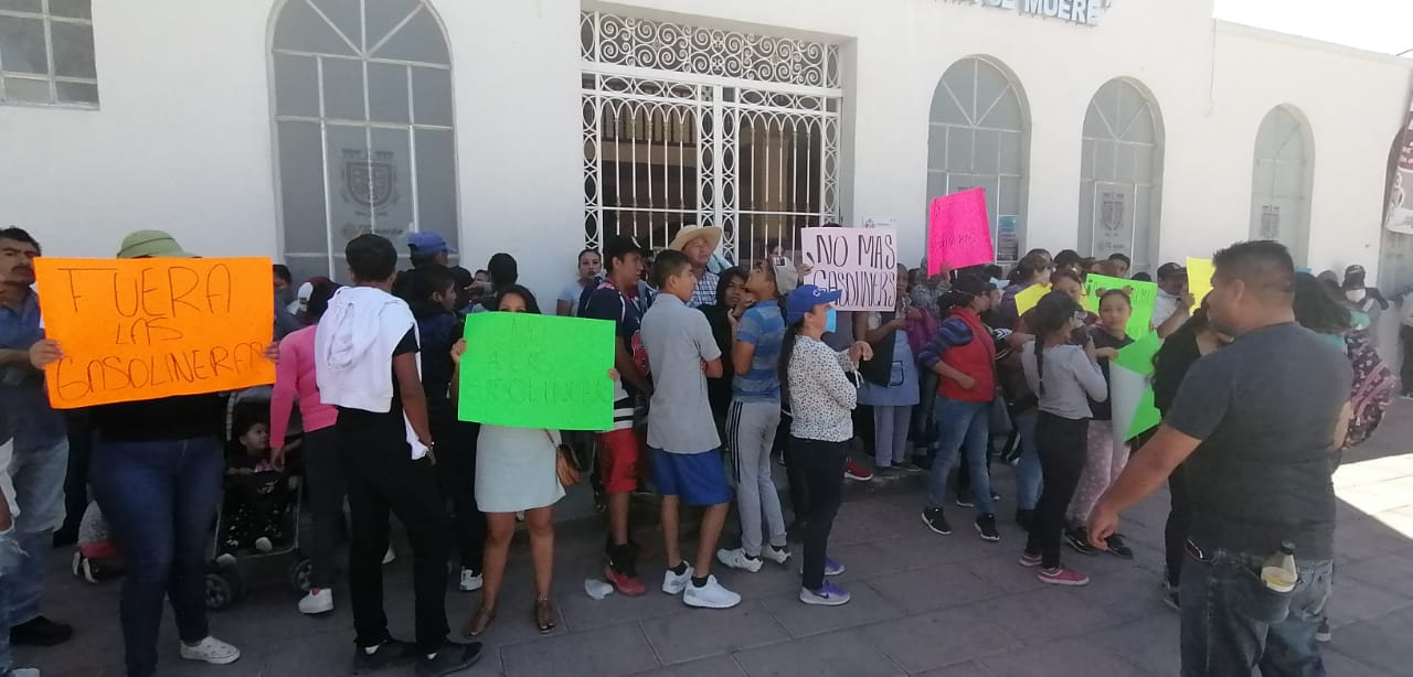 Tras protestas, Cabildo de Tehuacán cancela permisos para gasolineras