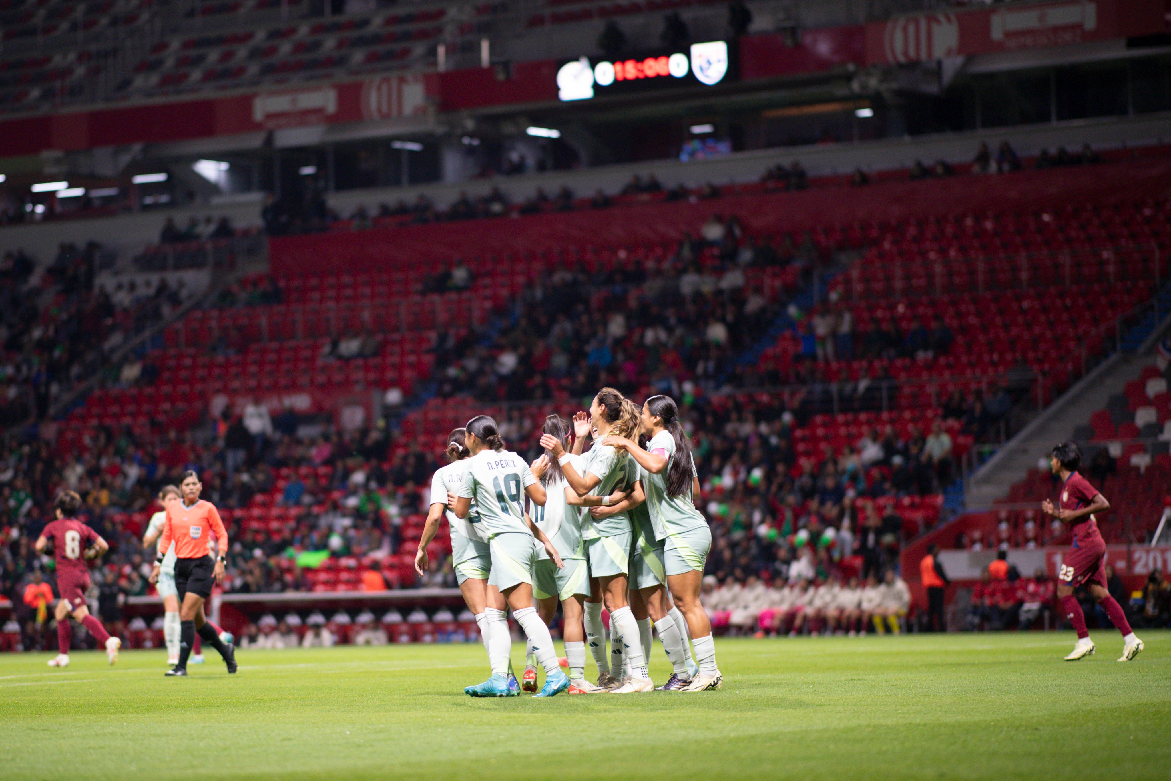 VIDEO México golea 4-0 a Tailandia