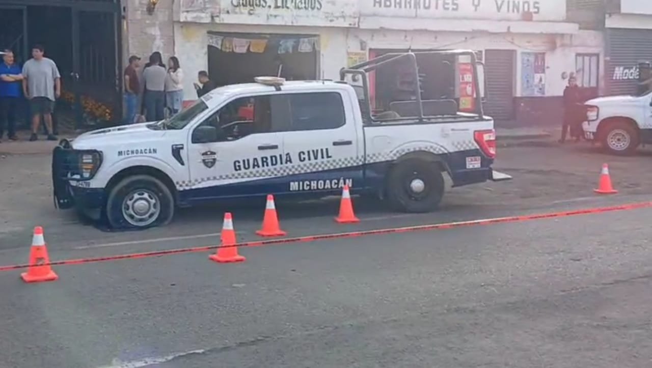 VIDEO Secuestran a empresario en Michoacán, se desata balacera