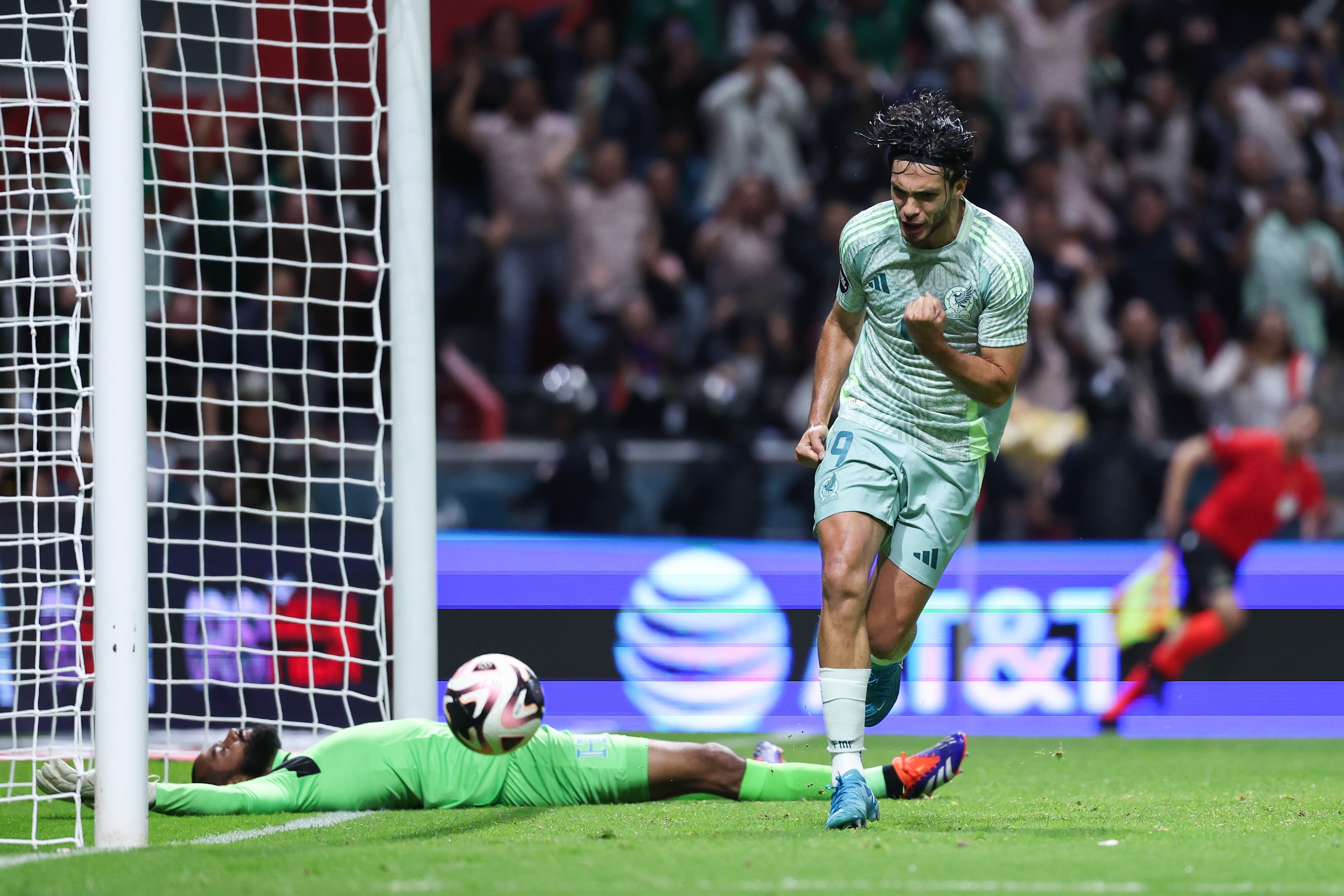 VIDEO México avanza al Final Four al ganar 4-0 a Honduras