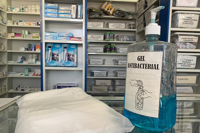 Roban camión cargado con gel antibacterial