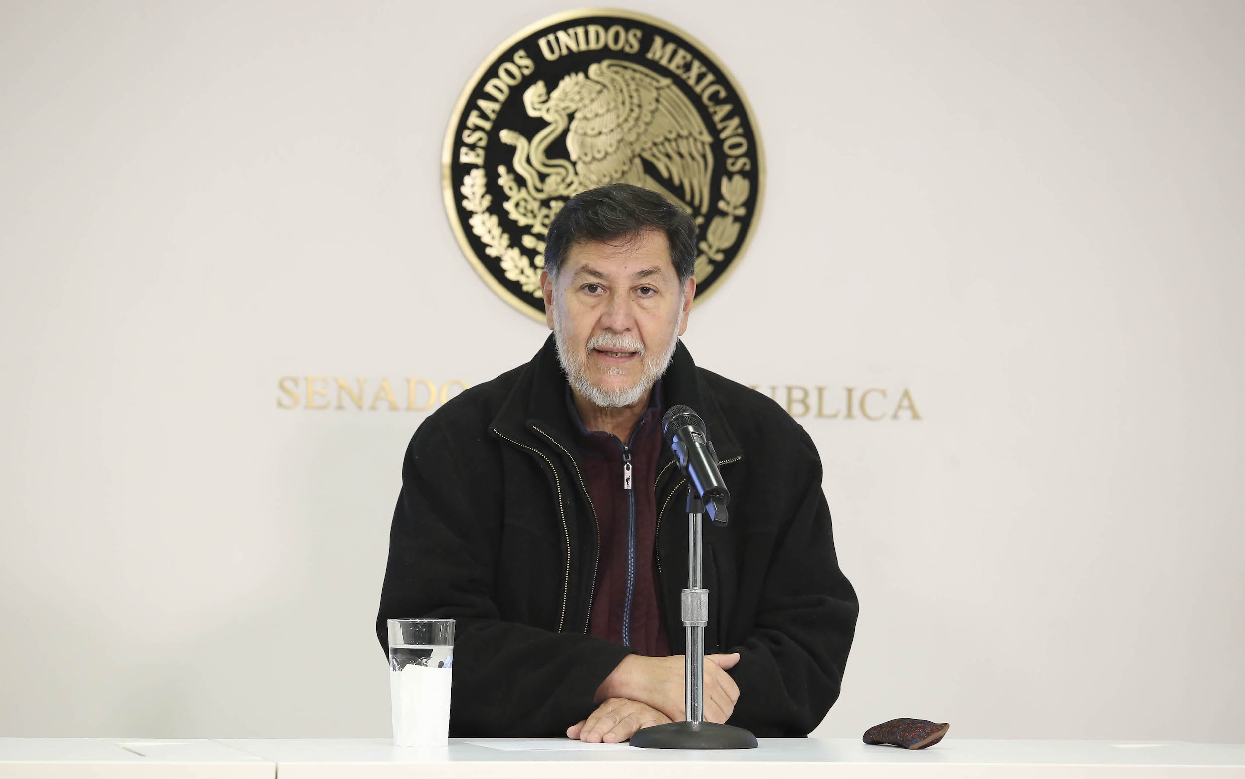 Fernández Noroña denunciará a Alito Moreno tras incidente en el Senado