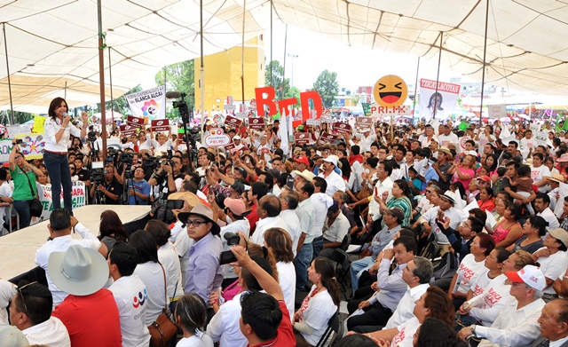  Ofrece Blanca Alcalá seguridad y oportunidades para la región de Tepeaca