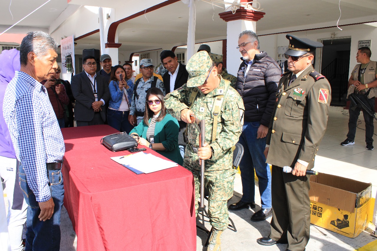 Instalan módulo de canje de armas en Santa María Xonacatepec