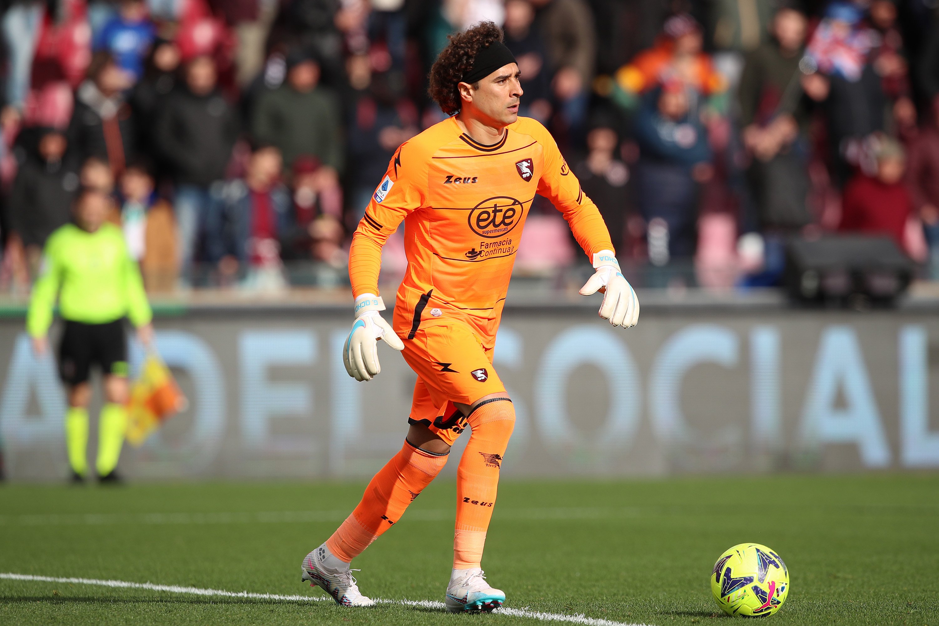 Todavía no se conoce el futuro de Guillermo Ochoa