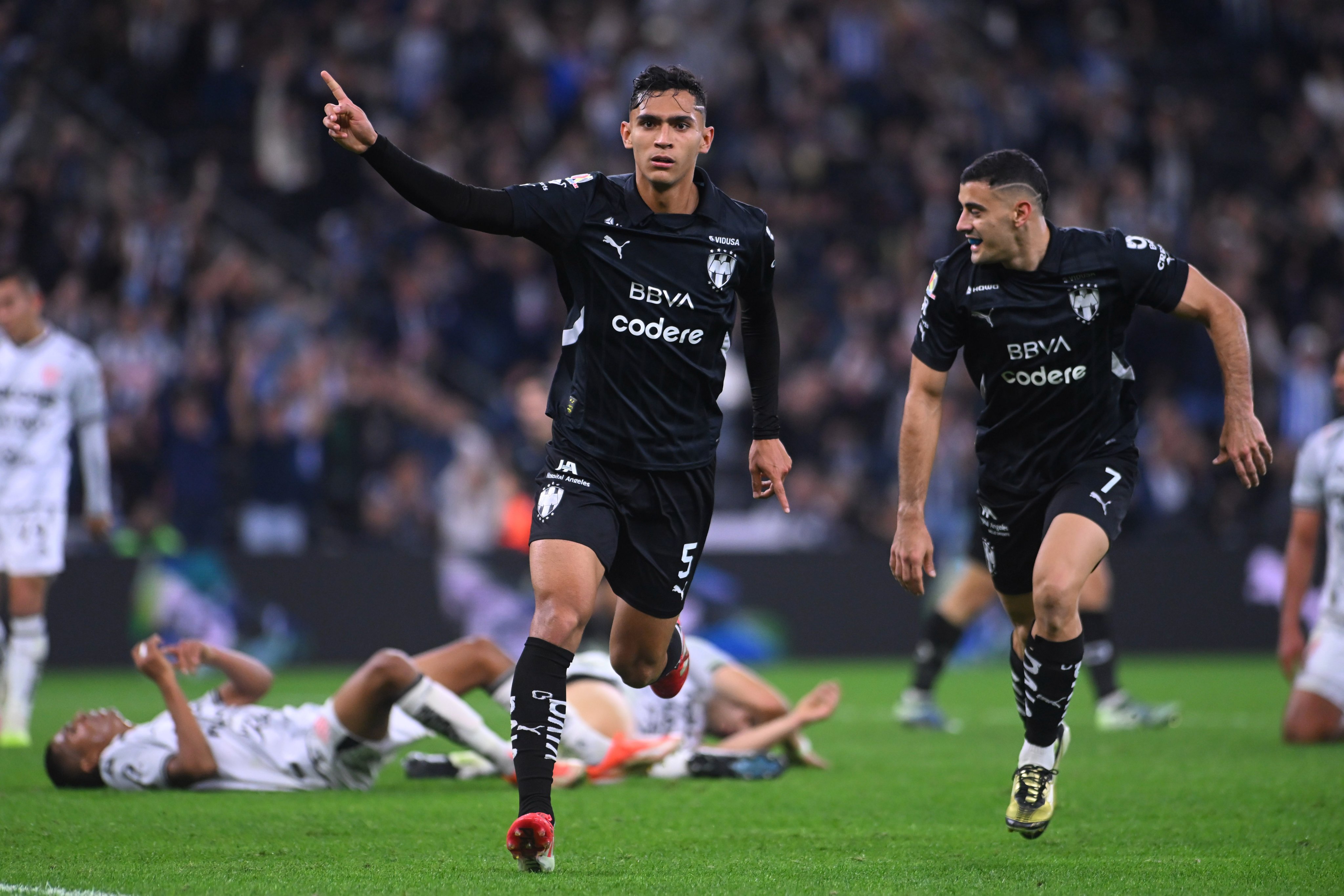 VIDEO Monterrey consigue su primer triunfo en el Torneo Clausura 2025