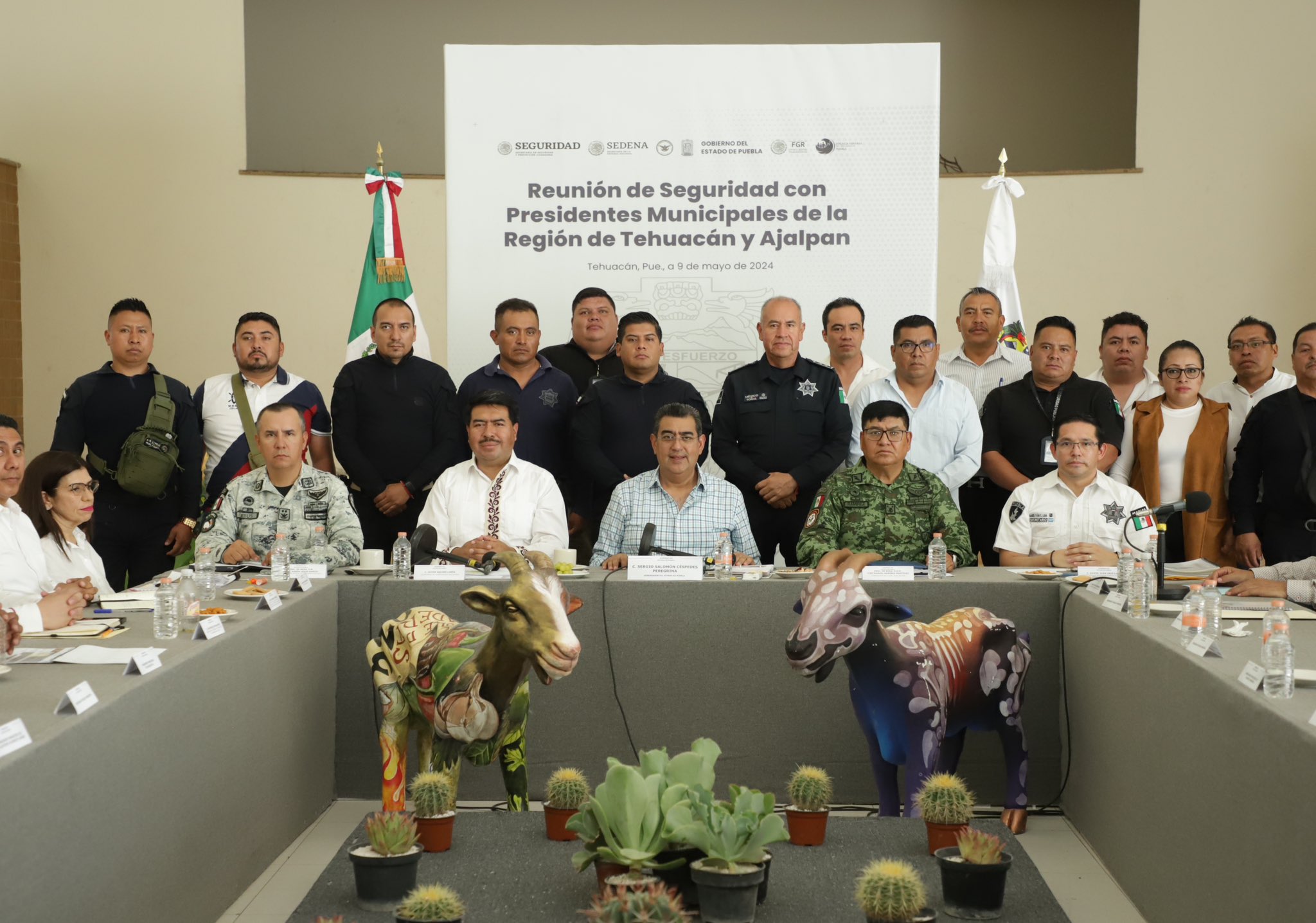 Pacta Céspedes estrategia de seguridad con ediles de Tehuacán y Ajalpan