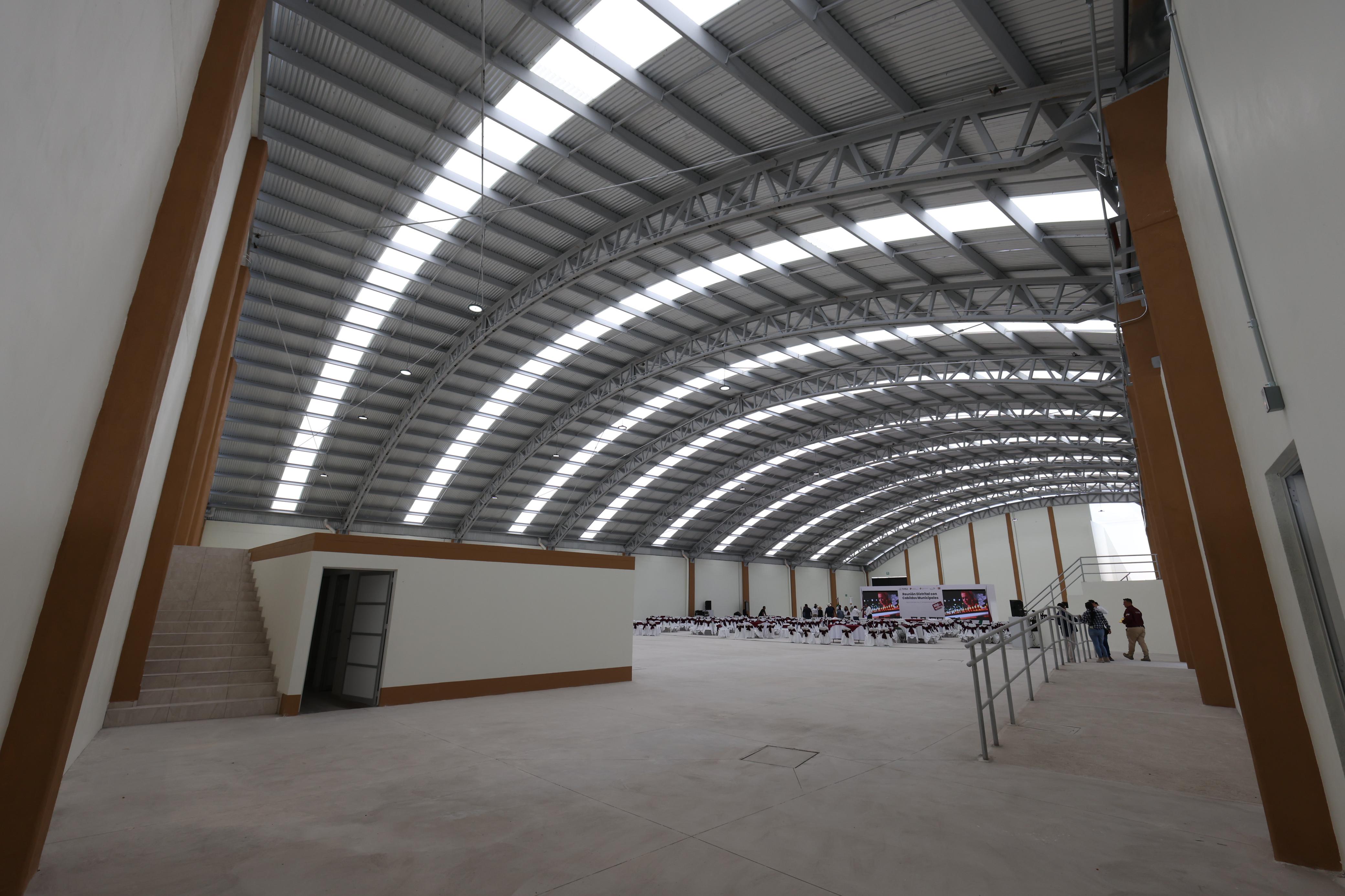 Sergio Salomón inauguró construcción del Auditorio de San Andrés Cacaloapan