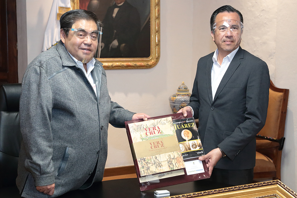 Barbosa se reúne con el gobernador de Veracruz