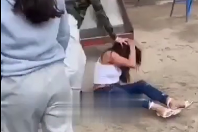 Menores de edad golpean a alumna de secundaria en Libres 