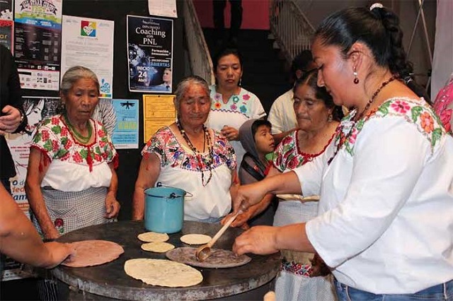 Con preparativos de 3 días y labor colectiva hacen Festival de la Gordita