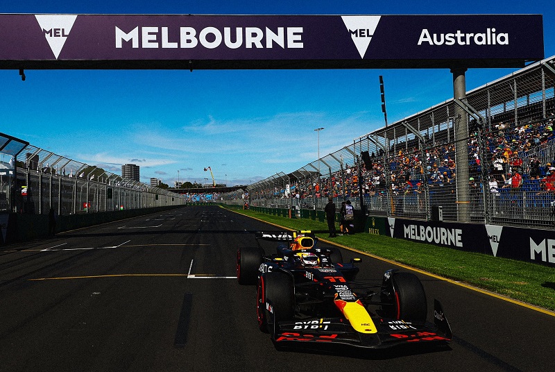 Sainz y Leclerc dominan el GP de Australia; Checo termina quinto