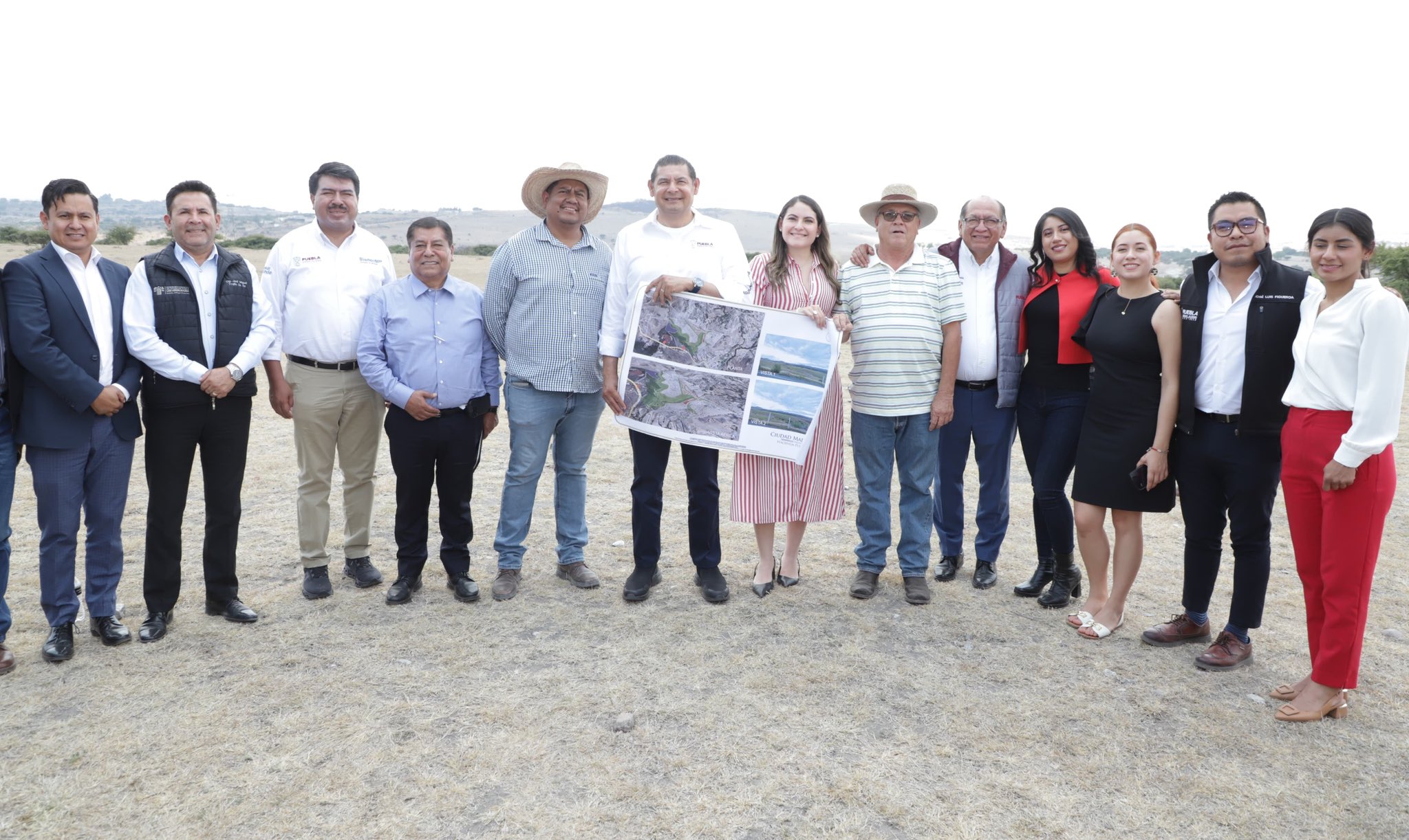 Armenta entregará en diciembre primeros pies de casa 