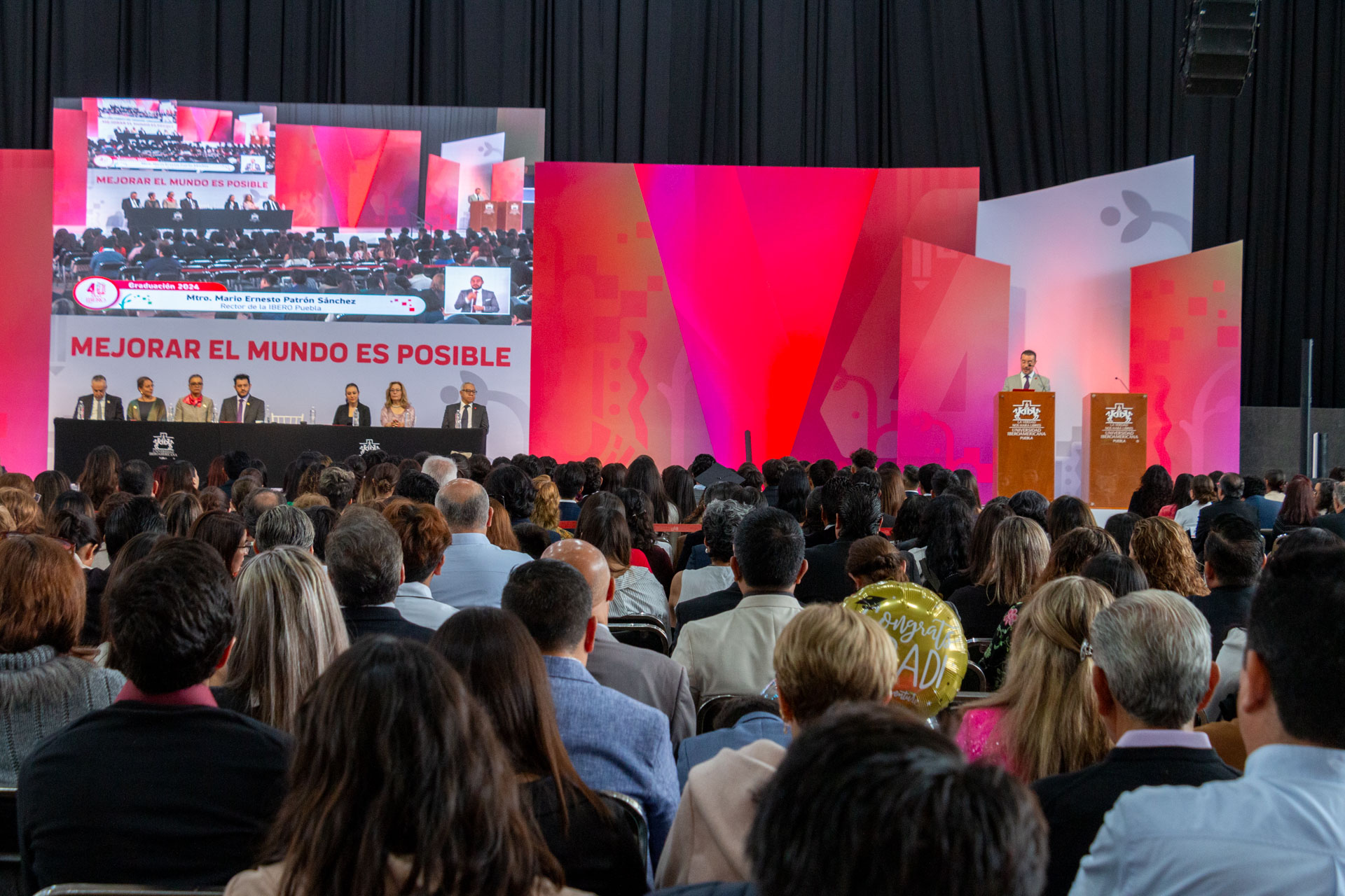 Más de 400 jóvenes se gradúan de las preparatorias Ibero de Puebla y Tlaxcala