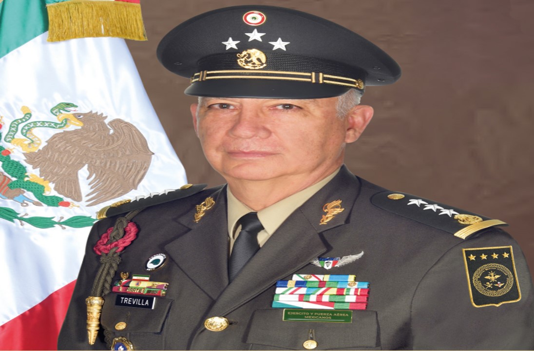 Esta es la trayectoria del General Ricardo Trevilla Trejo