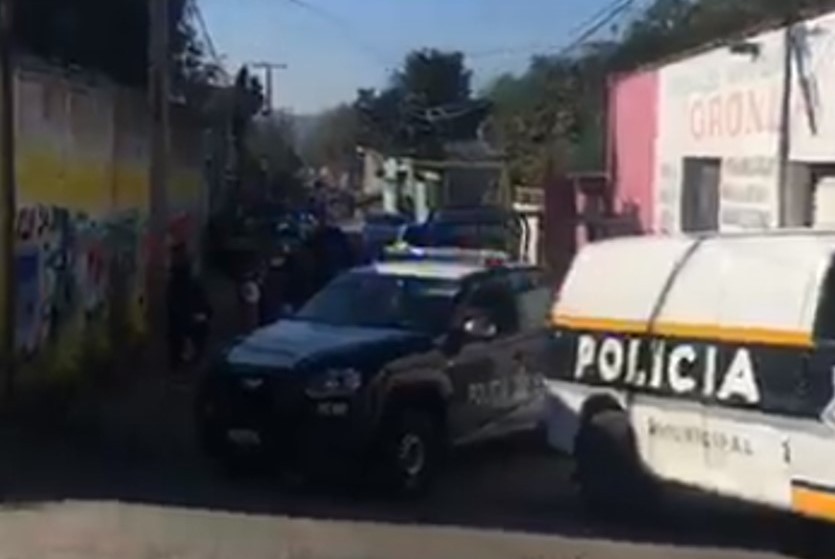 Tiran granada de fragmentación en calle de Izúcar de Matamoros