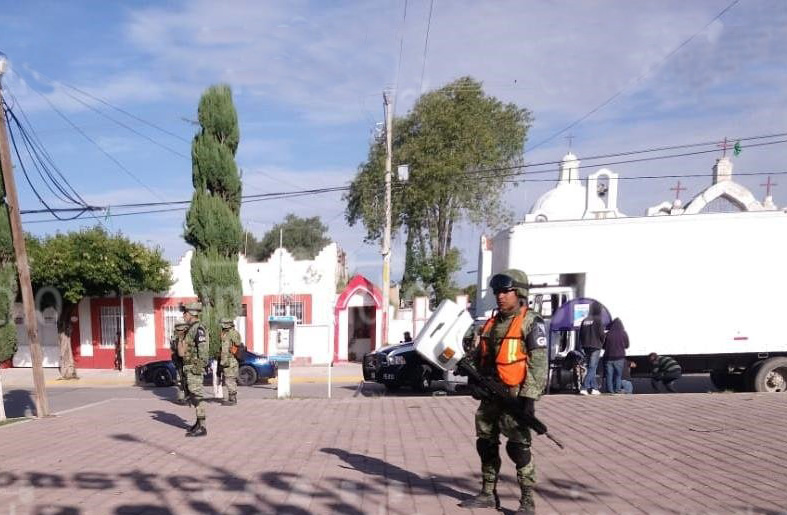 Retiran granada de alcaldía y reanudan clases en Tochtepec