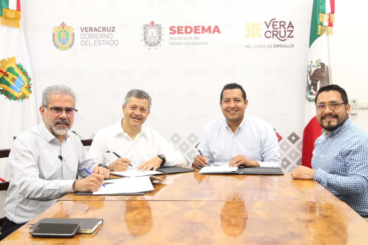 Rehabilitarán SEDEMA y Granjas Carroll el centro de educación de San Juan del Monte