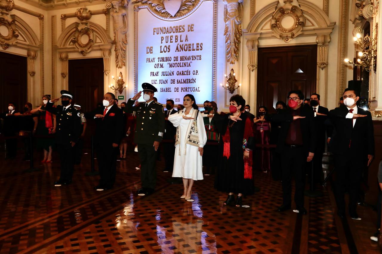 Ayuntamiento de Puebla lleva a cabo tradicional Grito de Independencia