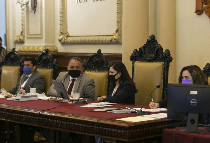 Grúas gratis para infractores del Hoy No Circula: Claudia Rivera