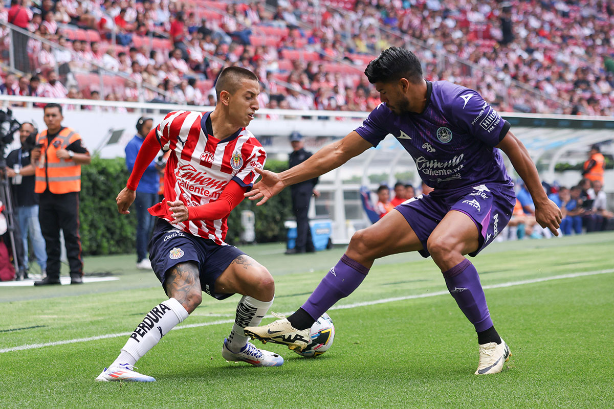 VIDEO Chivas repunta en el Apertura 2024 y liga segundo éxito