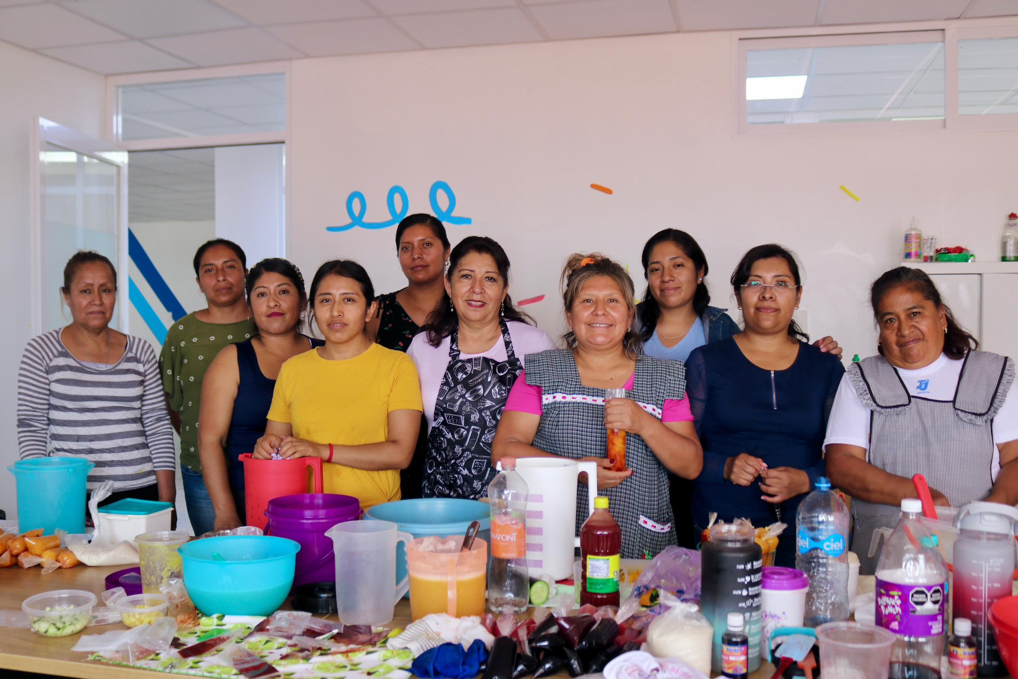 Más de 2 mil personas acuden a los talleres de DIF en San Andrés Cholula