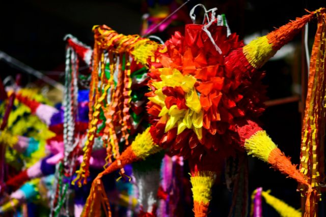 El maratón Guadalupe-Reyes: Una tradición mexicana llena de celebraciones