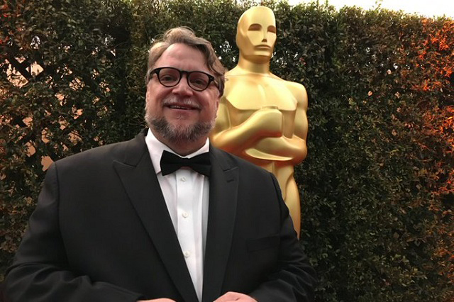 Guillermo del Toro becará con 60 mil dólares a mexicanos