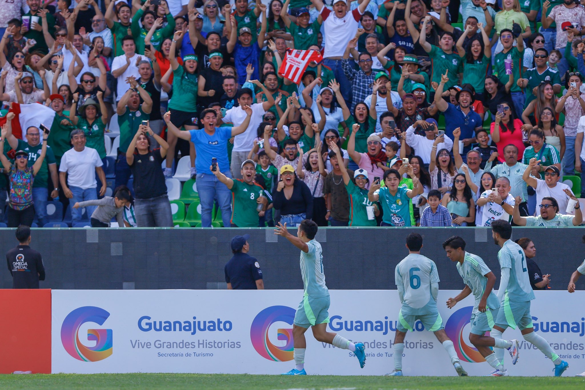 VIDEO Selección de México Sub-20 es campeón del Premundial