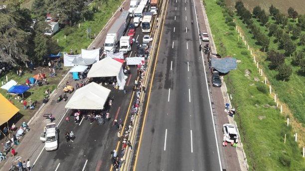 Bloqueos ya paralizan 5 vialidades en Puebla y Tlaxcala 