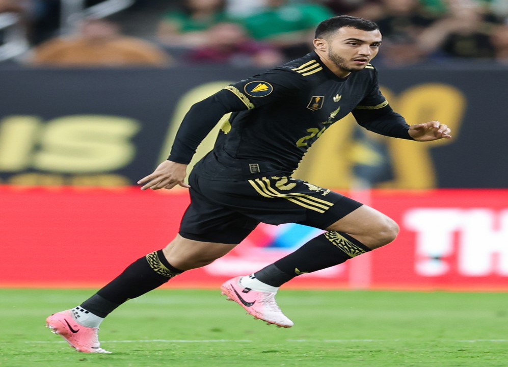 Luis Chávez causa baja de la Selección de México
