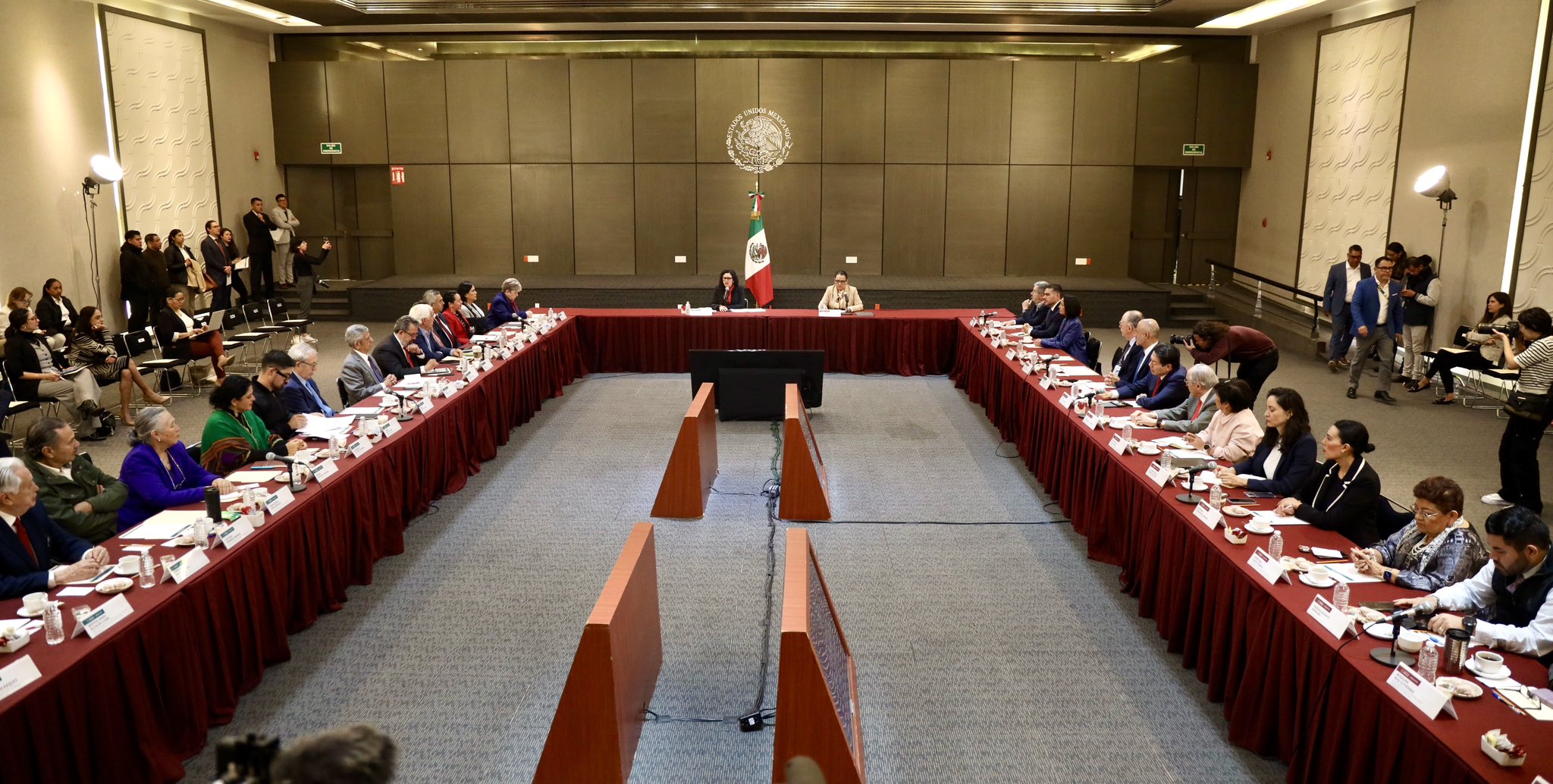 Instalan Mesa de Coordinación para la Transición del gobierno federal