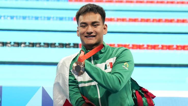 Ángel Camacho logra plata y suma su tercer medalla en Paralímpicos 