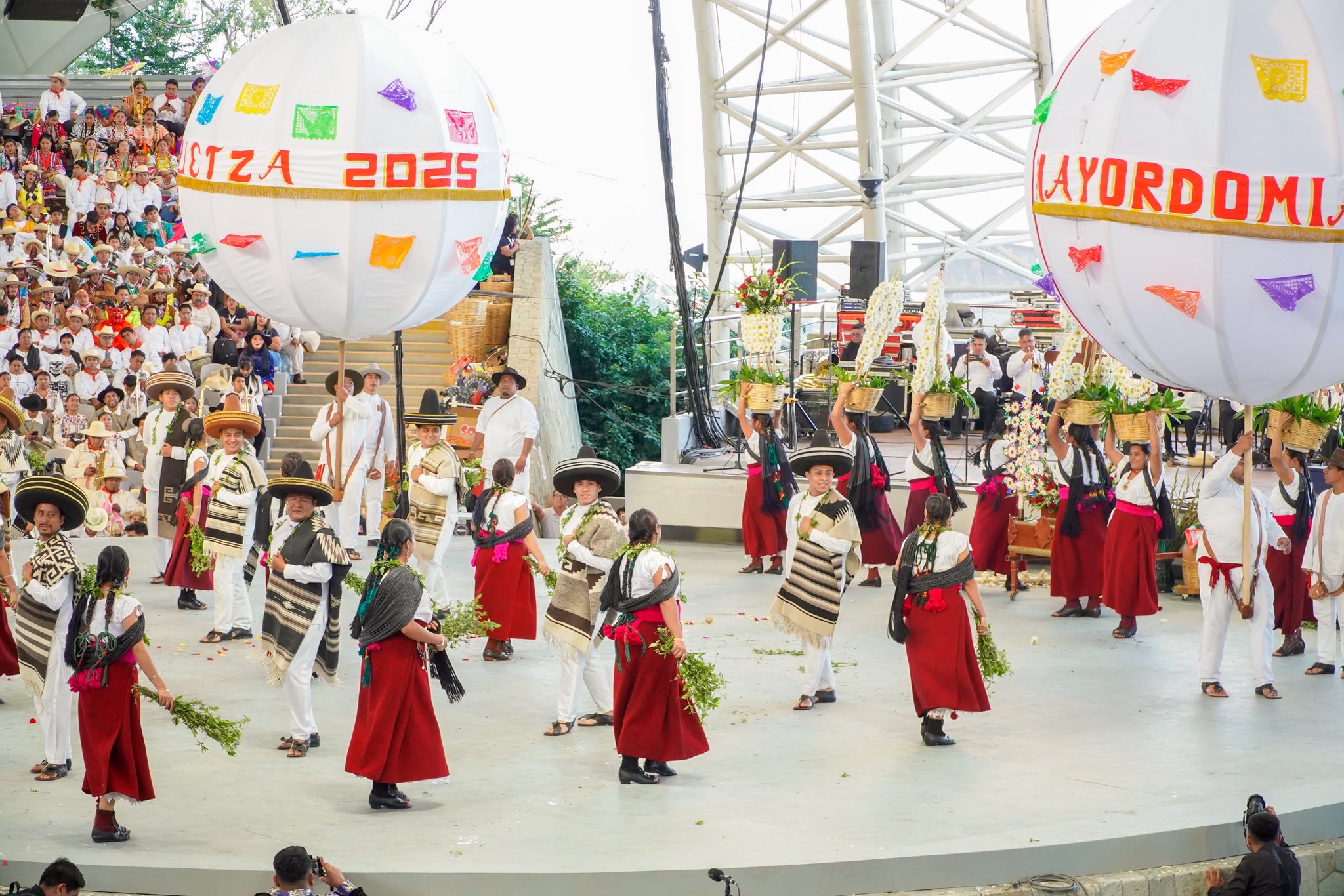 Así fue el primer Lunes de la Guelaguetza en Oaxaca