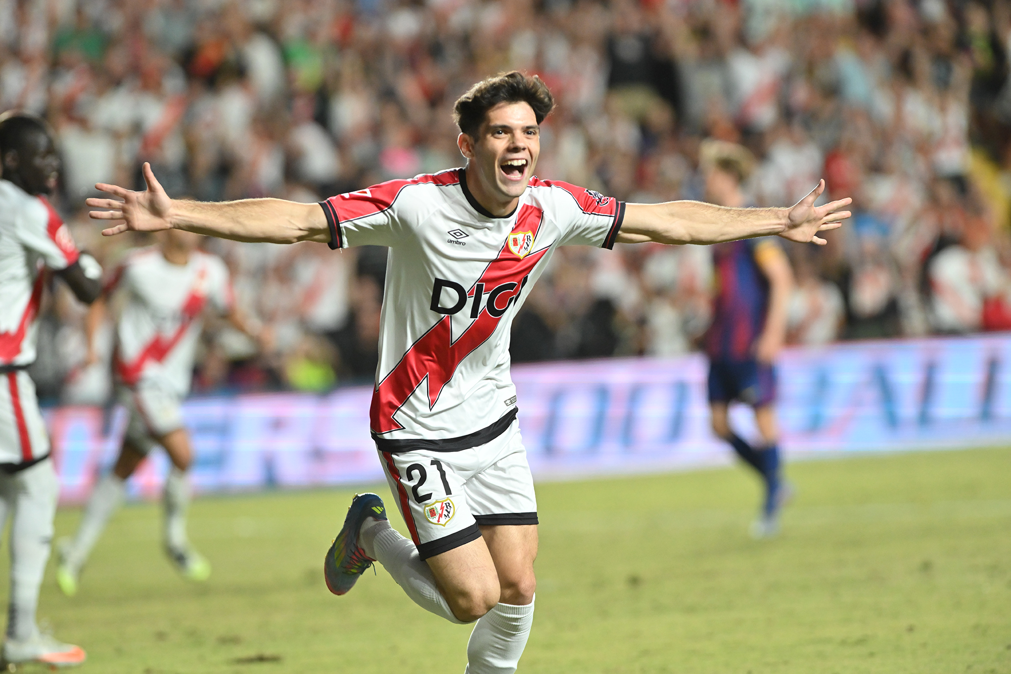 VIDEO Barcelona termina tablas con el Rayo Vallecano