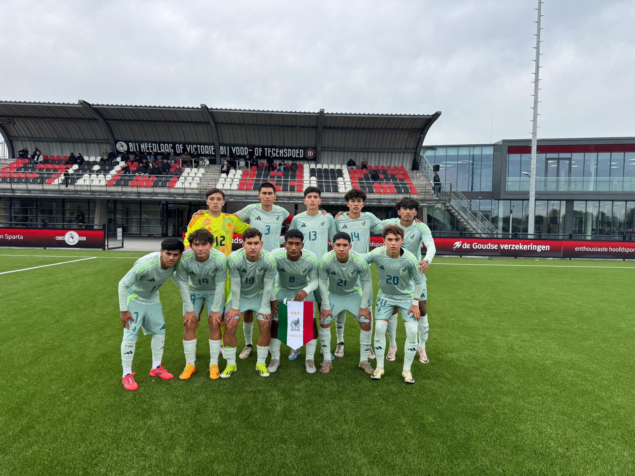 Selecciones Sub-18 y Sub-20 empatan ante Sparta Rotterdam y Grecia