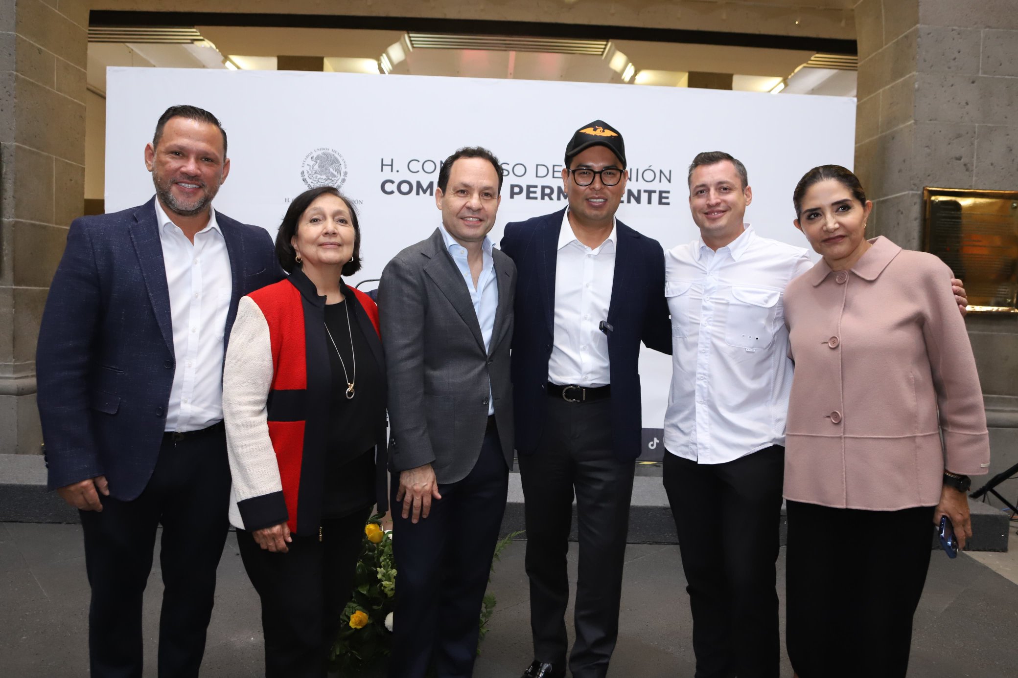 Confirmado, Néstor Camarillo se integra a Movimiento Ciudadano