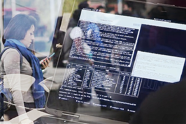 Aprueba Senado crear padrón de celulares; temen daños a privacidad