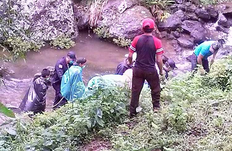 Niño perece ahogado en río Ajajalpa en límites con Veracruz
