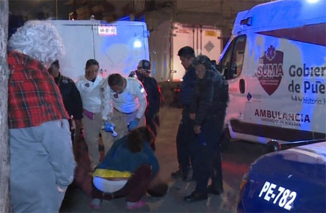 Madrugada de macheteados, apuñalados y disparos en Puebla capital