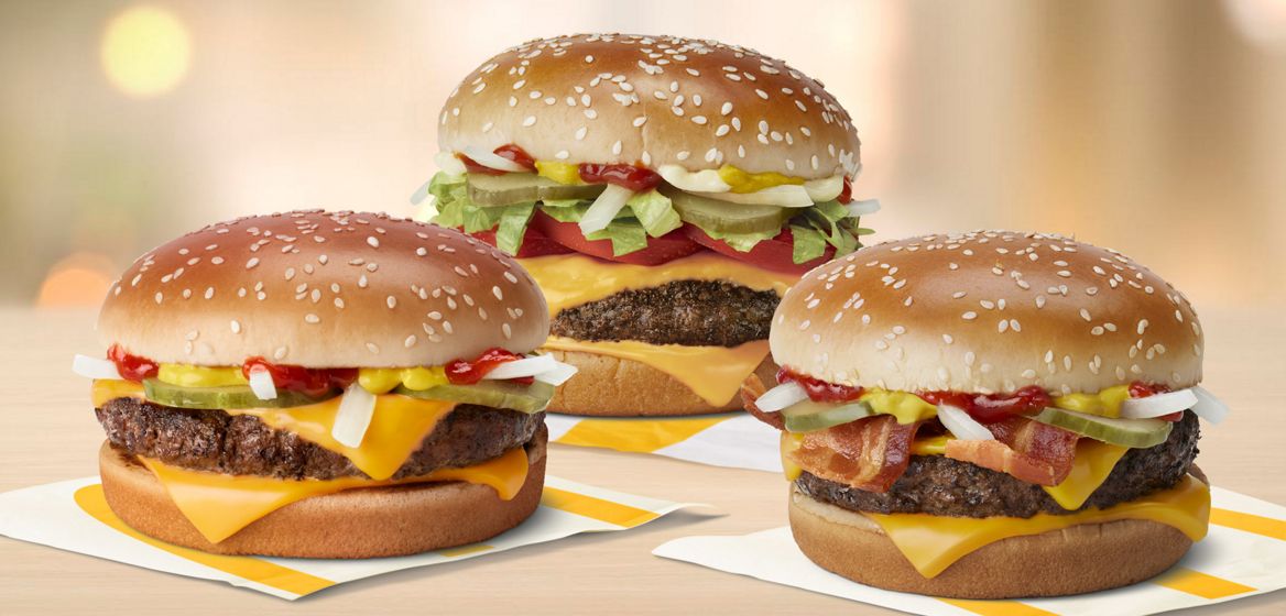 Suman 75 personas intoxicadas por comer hamburguesas de McDonald's en EU