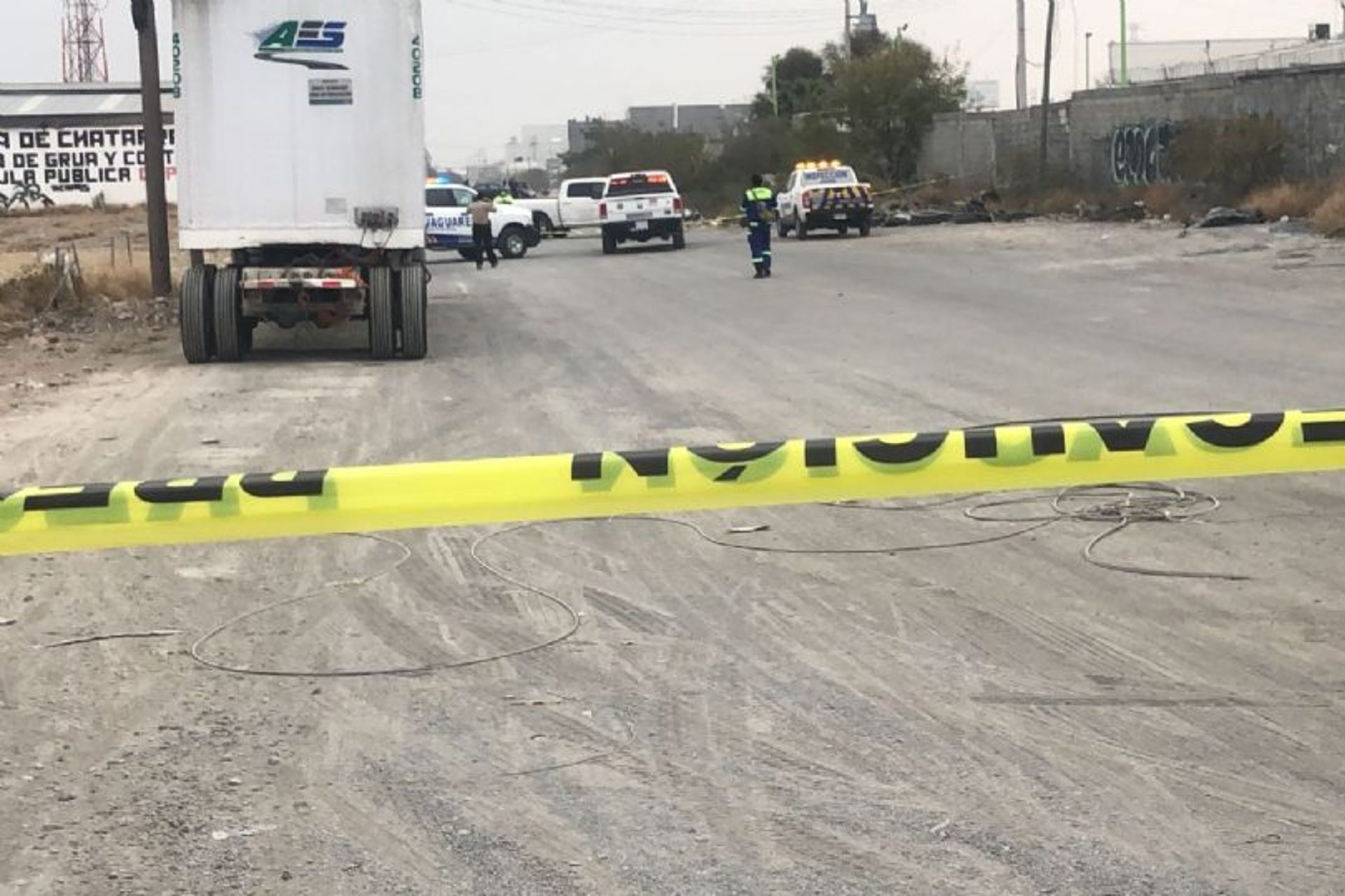Dejan a cuatro ejecutados en carretera de Nuevo León