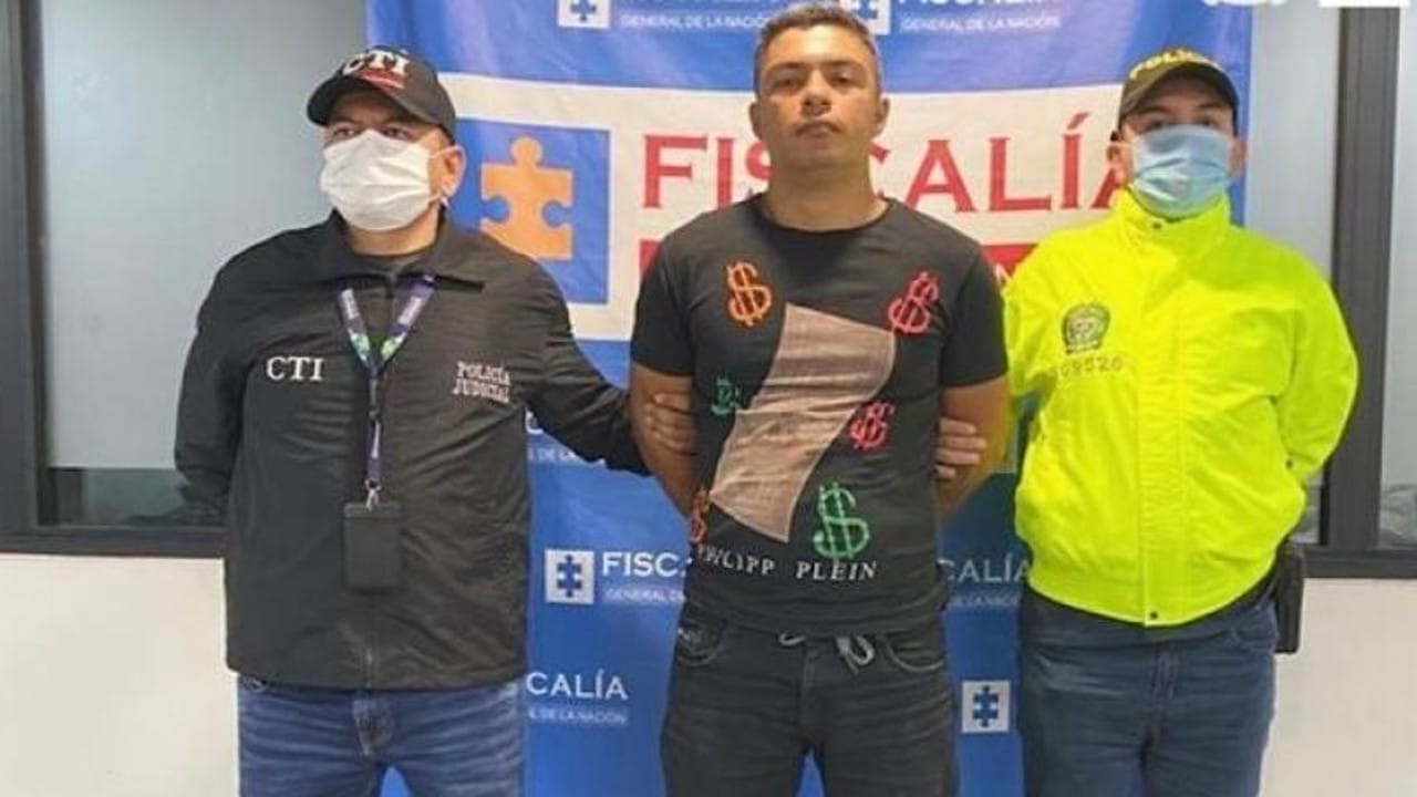 Fingió ser mujer en FB para seducir y matar al asesino de su hermano