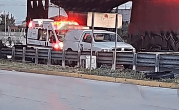 Hombre se avienta de puente de Xonacatepec