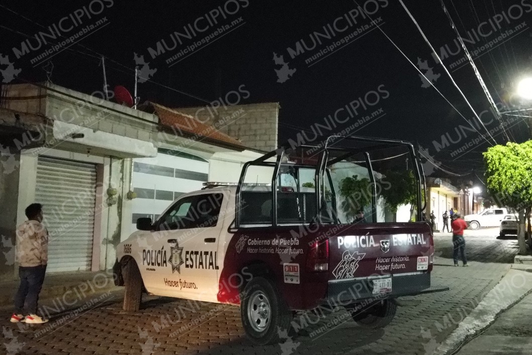 Un ex policía muerto y dos mujeres heridas deja balacera en Tecamachalco